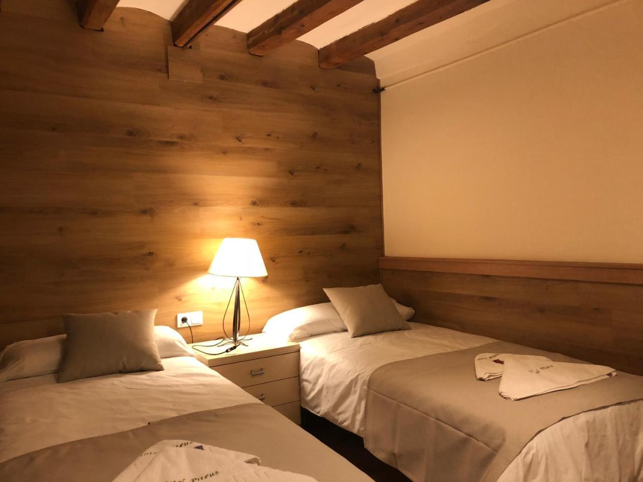 Apartament Piteus Centre San Lorenzo de Morunys Εξωτερικό φωτογραφία
